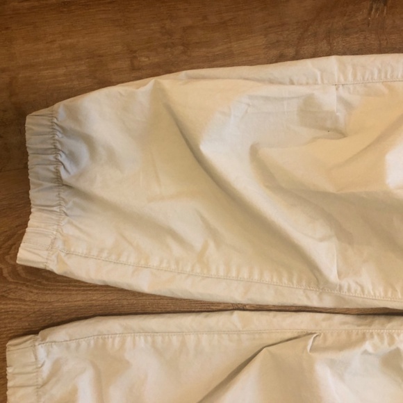 Girls’ lightweight drawstring cargo jogger - Picture 3 of 4